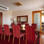 Clara Villa