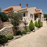 Villa Clara Kožino